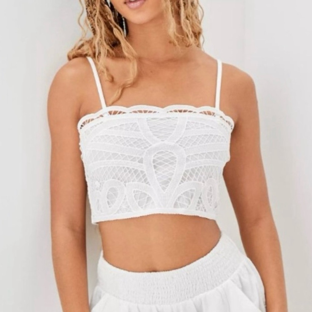 American Eagle Outfitters White Crochet Crop Top